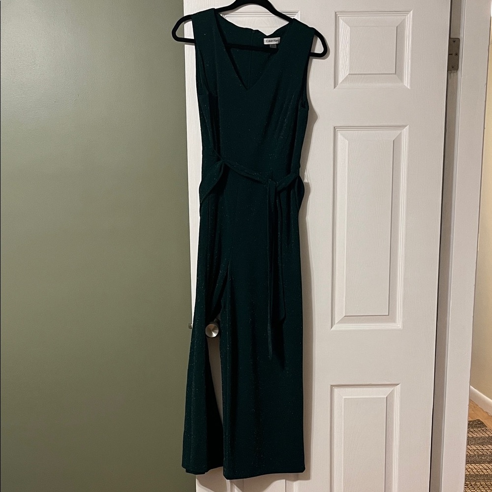 Women’s Dark Green Shimmery Sleeveless Pantsuit